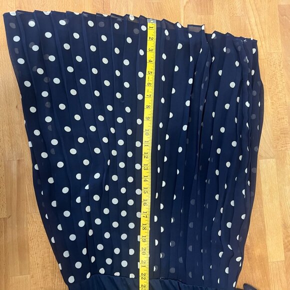 Flowy Polka Dot Summer Dress (S) - Picture 4 of 8